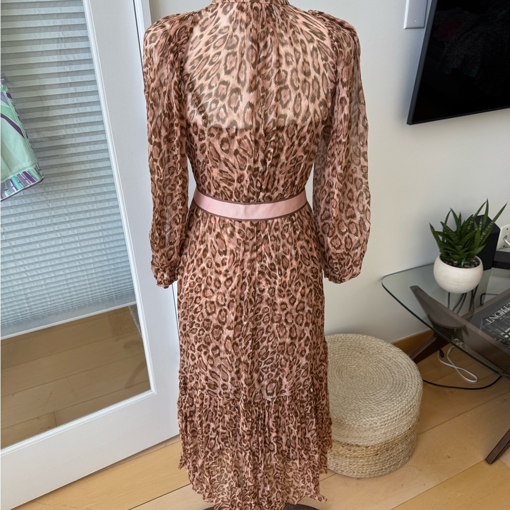 Zimmermann - Picture 7 of 16